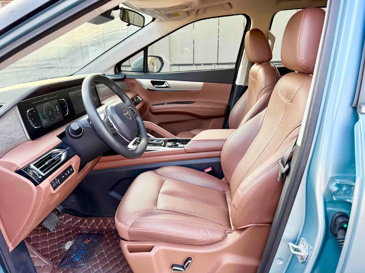 2020 HaiMa 7X 1.6T 195HP L4 6AT,autocango,china used car exporter,china ev exporter,chinese used car exporter,chinese used ev exporter