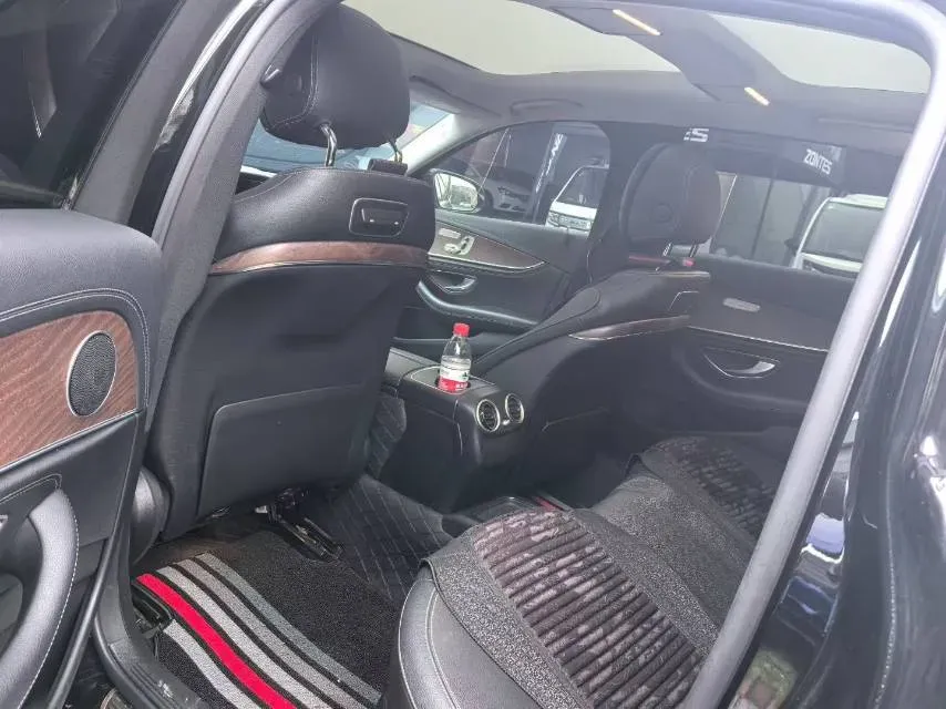 2020 Mercedes-Benz E Class 2.0T 258HP L4 9AT,autocango,china used car exporter,china ev exporter,chinese used car exporter,chinese used ev exporter