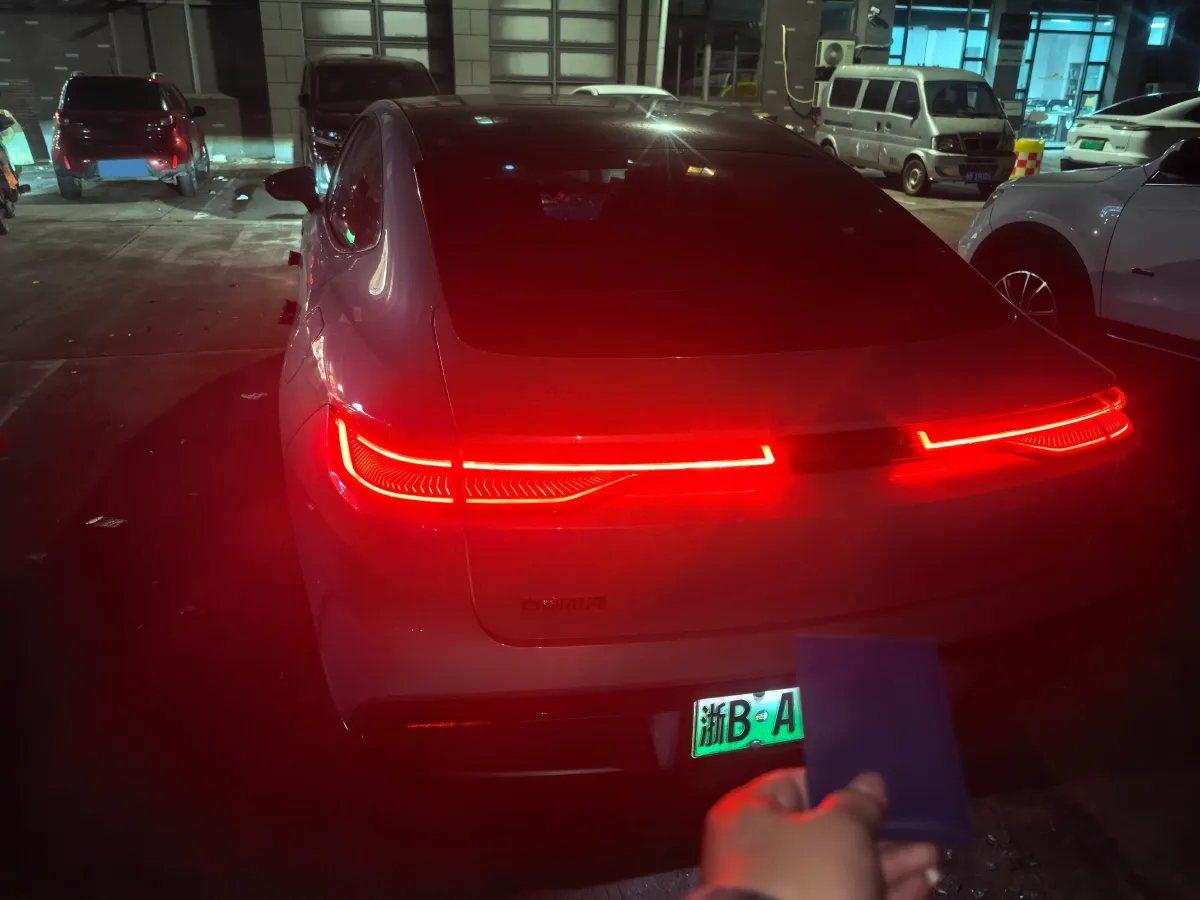 2024 Geely Galaxy E8 BEV 62KWH,autocango,china used car exporter,china ev exporter,chinese used car exporter,chinese used ev exporter