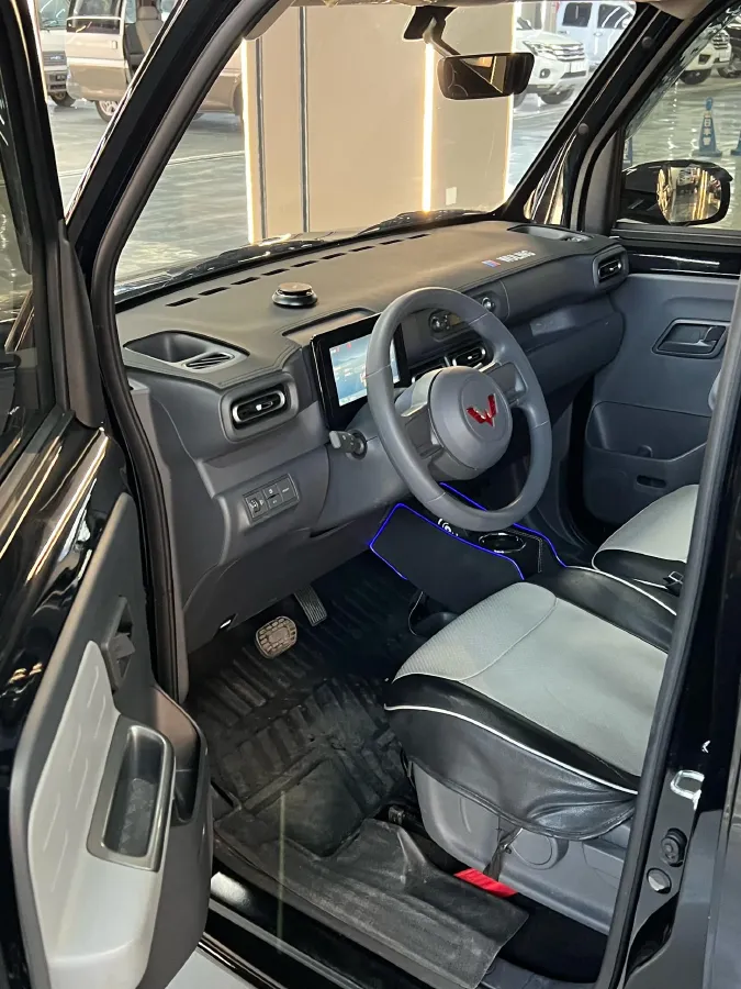 2025 WuLing ZhiGuang BEV,autocango,china used car exporter,china ev exporter,chinese used car exporter,chinese used ev exporter