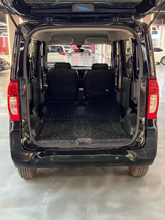 2025 WuLing ZhiGuang BEV,autocango,china used car exporter,china ev exporter,chinese used car exporter,chinese used ev exporter