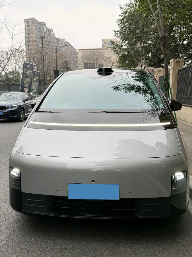 2024 Li MEGA BEV 102.7KWH,autocango,china used car exporter,china ev exporter,chinese used car exporter,chinese used ev exporter