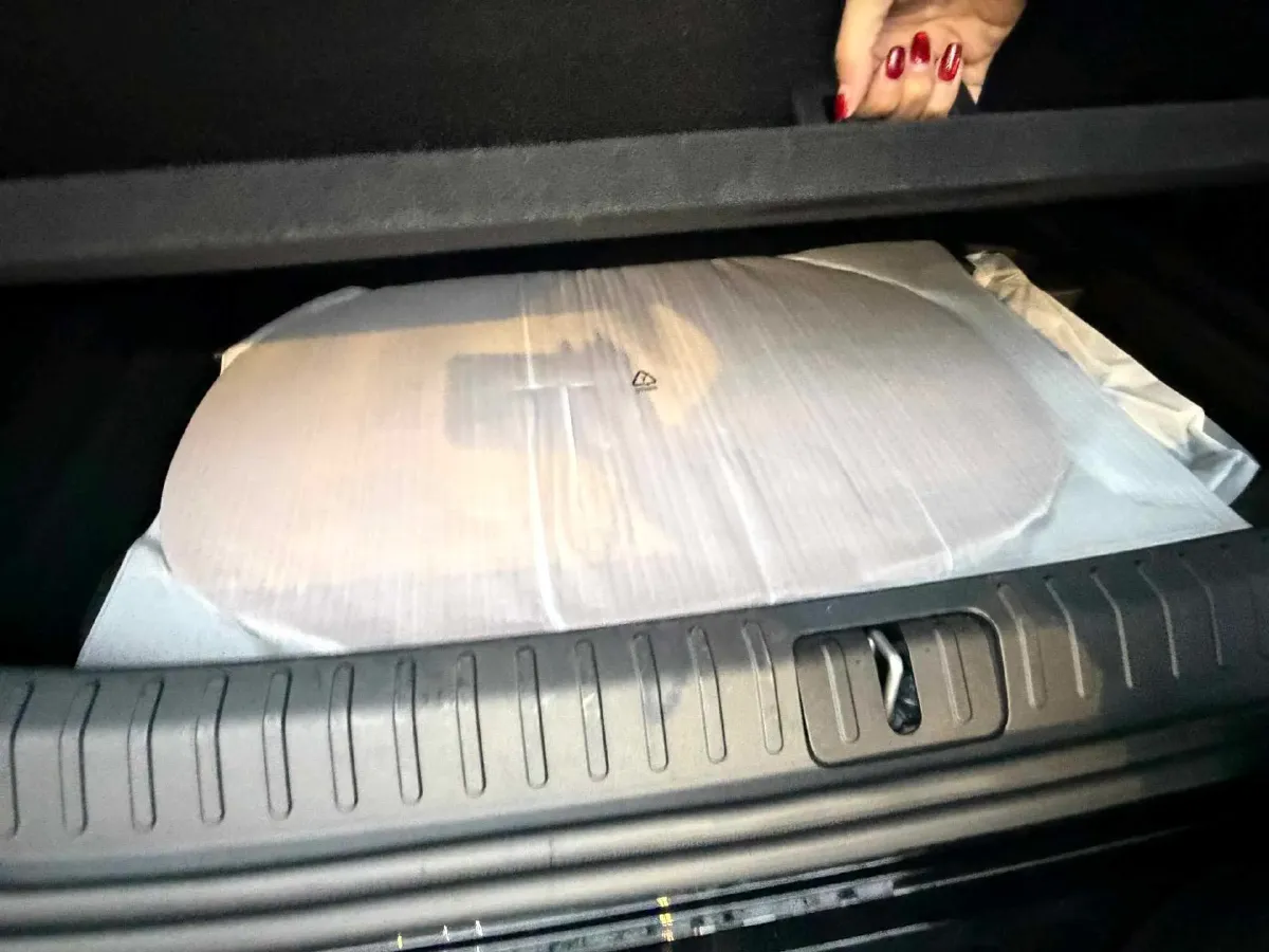 2024 Li MEGA BEV 102.7KWH,autocango,china used car exporter,china ev exporter,chinese used car exporter,chinese used ev exporter