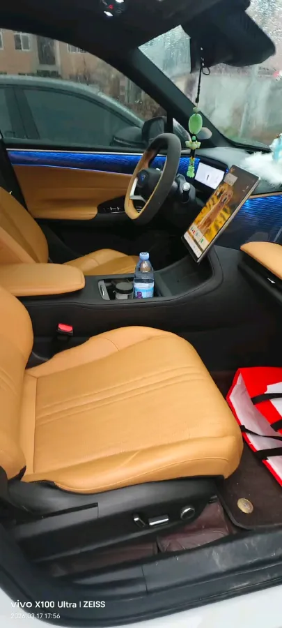 2023 Geely Galaxy L7 1.5T 163HP L4 3DHT PHEV 18.7KWH,autocango,china used car exporter,china ev exporter,chinese used car exporter,chinese used ev exporter