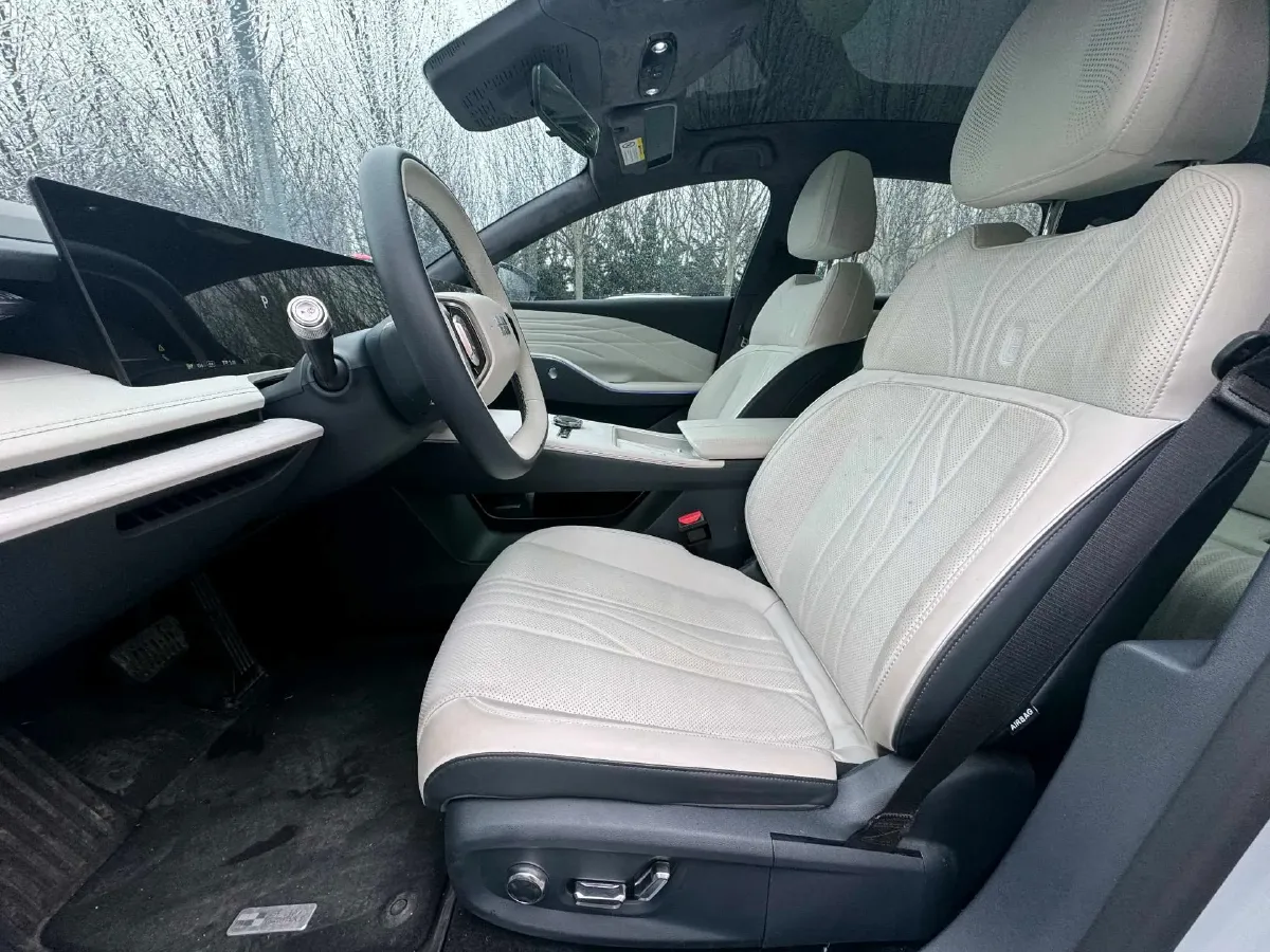 2024 Geely Galaxy E8 BEV 62KWH,autocango,china used car exporter,china ev exporter,chinese used car exporter,chinese used ev exporter