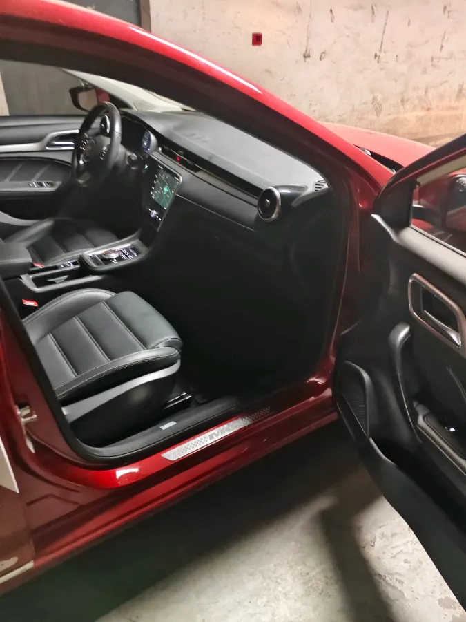 2018 MG 6 1.0T 125HP L3 2AT PHEV 9.1KWH,autocango,china used car exporter,china ev exporter,chinese used car exporter,chinese used ev exporter