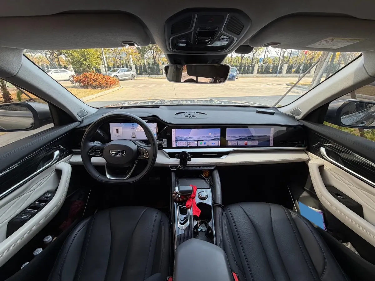 2023 Geely Monjaro 2.0T 238HP L4 8AT,autocango,china used car exporter,china ev exporter,chinese used car exporter,chinese used ev exporter