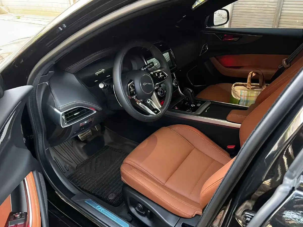 2024 Jaguar XEL 2.0T 250HP L4 8AT,autocango,china used car exporter,china ev exporter,chinese used car exporter,chinese used ev exporter