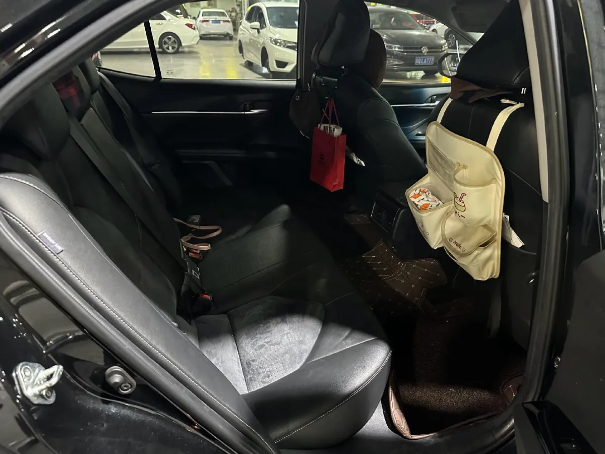 2021 Toyota Camry 2.0L 178HP L4 CVT,autocango,china used car exporter,china ev exporter,chinese used car exporter,chinese used ev exporter