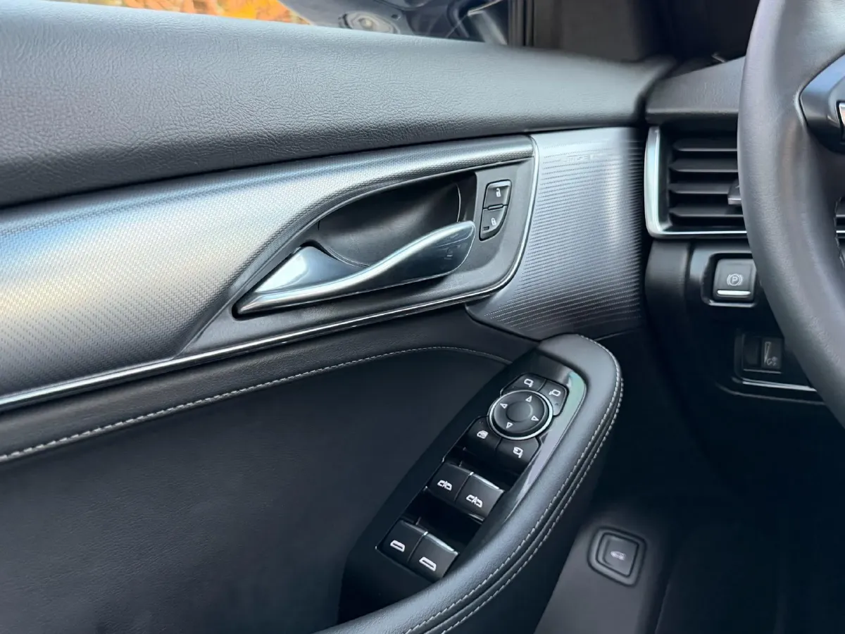 2022 Cadillac CT5 2.0T 237HP L4 10AT,autocango,china used car exporter,china ev exporter,chinese used car exporter,chinese used ev exporter