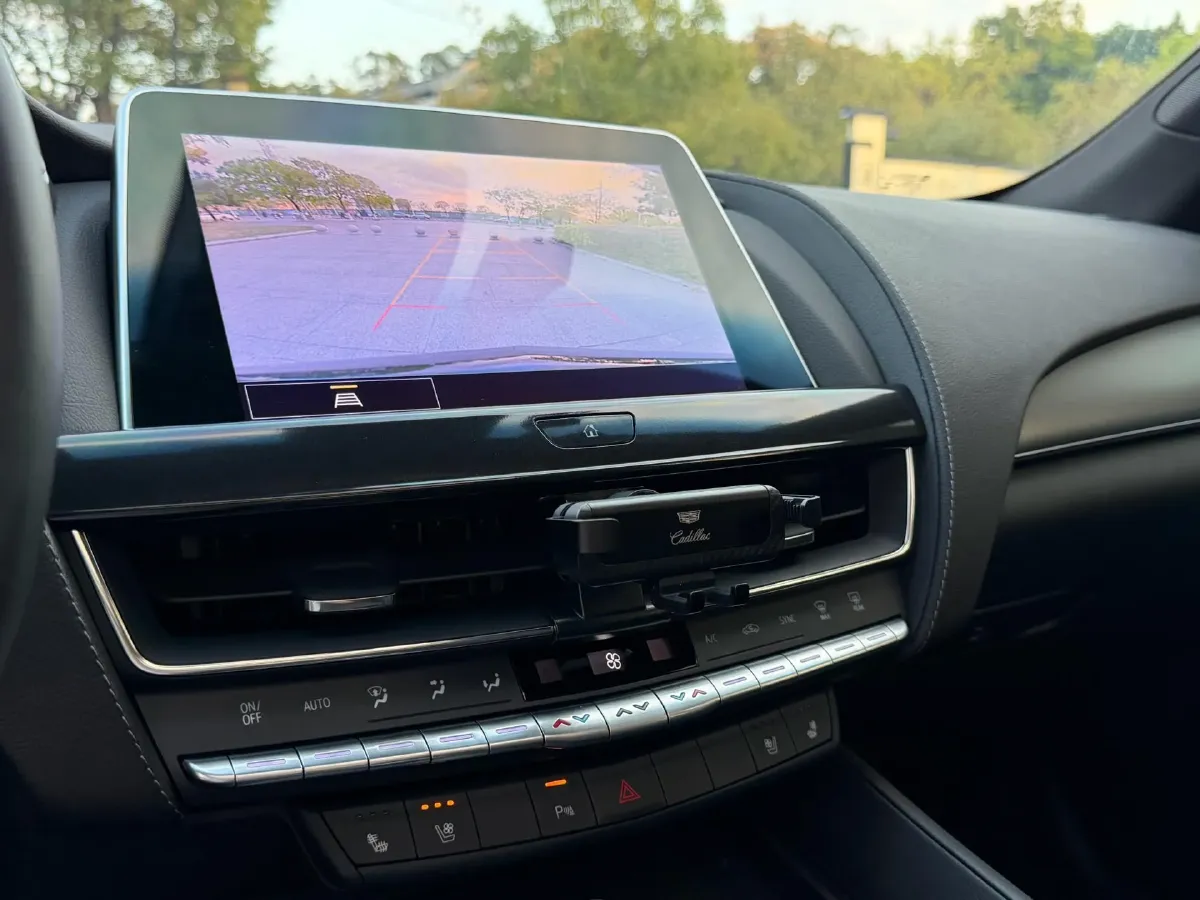 2022 Cadillac CT5 2.0T 237HP L4 10AT,autocango,china used car exporter,china ev exporter,chinese used car exporter,chinese used ev exporter