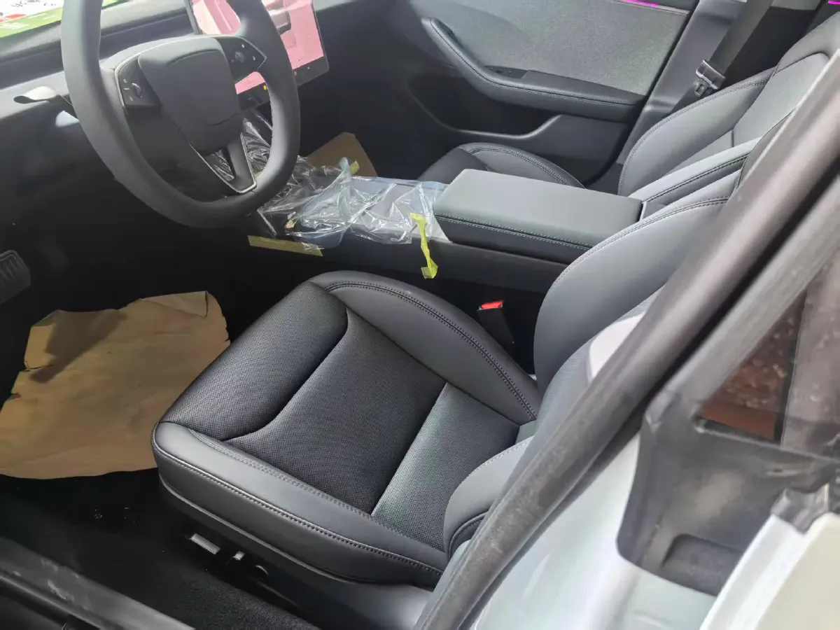 2025 Tesla Model 3 BEV,autocango,china used car exporter,china ev exporter,chinese used car exporter,chinese used ev exporter