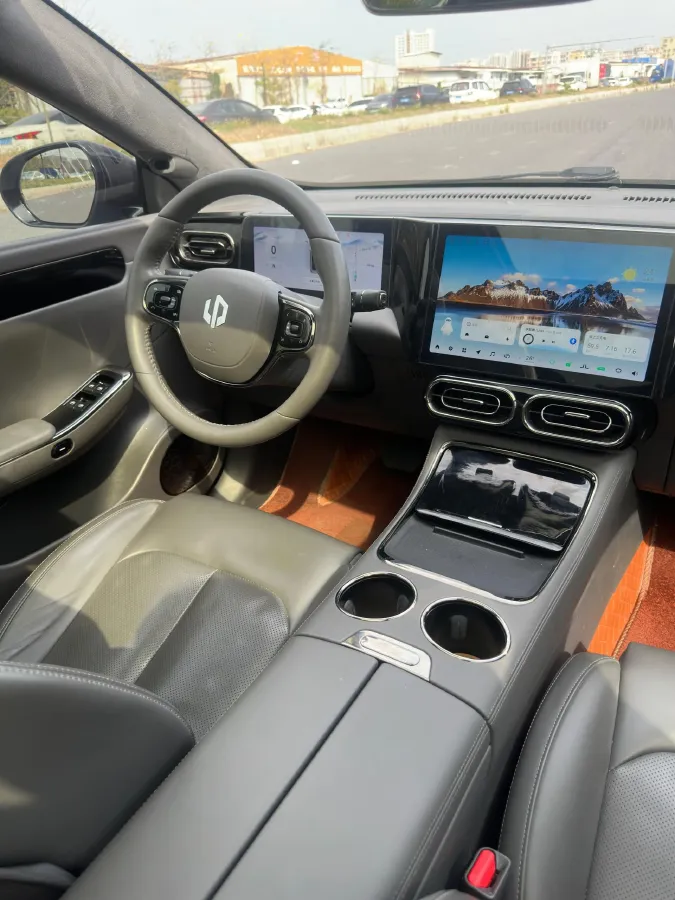 2022 Leapmotor C01 BEV 90KWH,autocango,china used car exporter,china ev exporter,chinese used car exporter,chinese used ev exporter