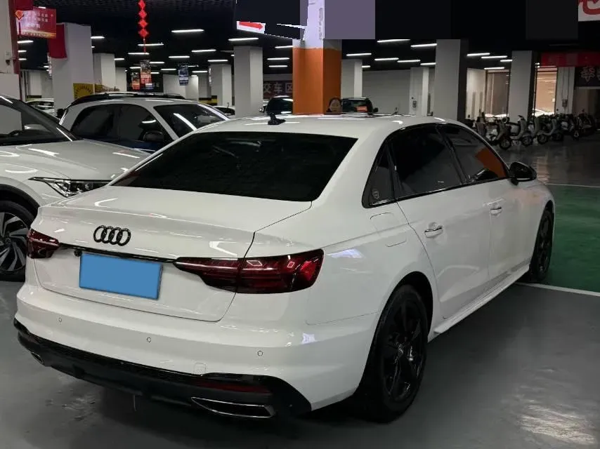 2020 Audi A4L 2.0T 150HP L4 7DCT,autocango,china used car exporter,china ev exporter,chinese used car exporter,chinese used ev exporter