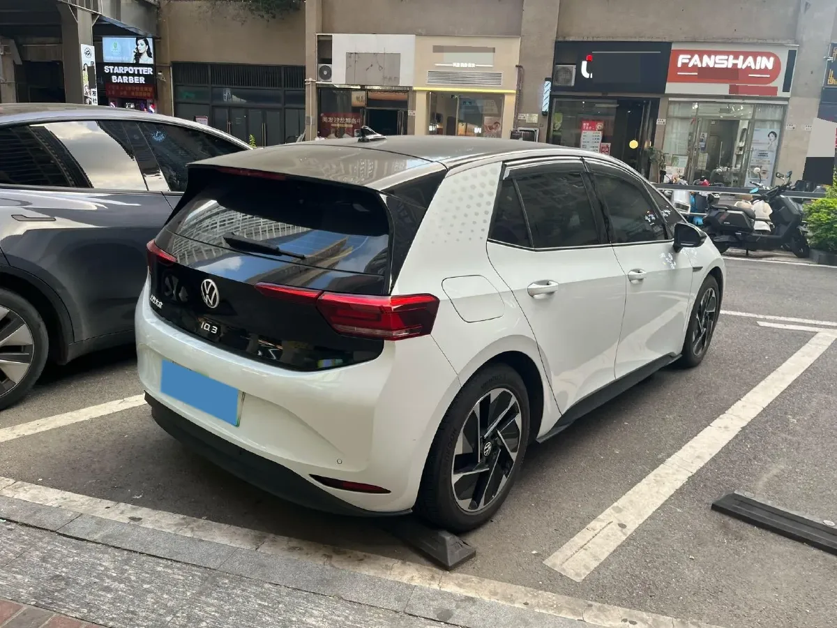 2023 Volkswagen ID.3 BEV 52.8KWH,autocango,china used car exporter,china ev exporter,chinese used car exporter,chinese used ev exporter