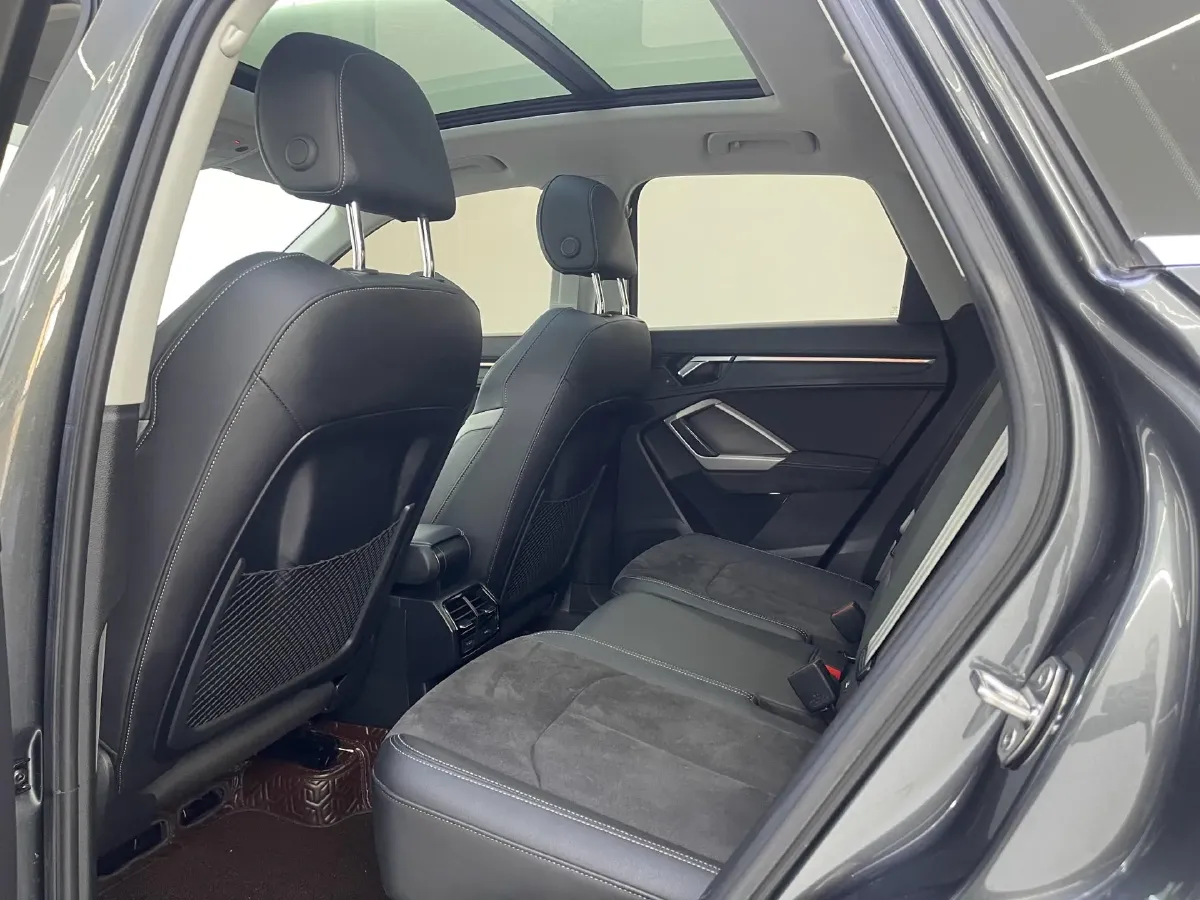 2023 Audi Q3 1.4T 150HP L4 7DCT,autocango,china used car exporter,china ev exporter,chinese used car exporter,chinese used ev exporter