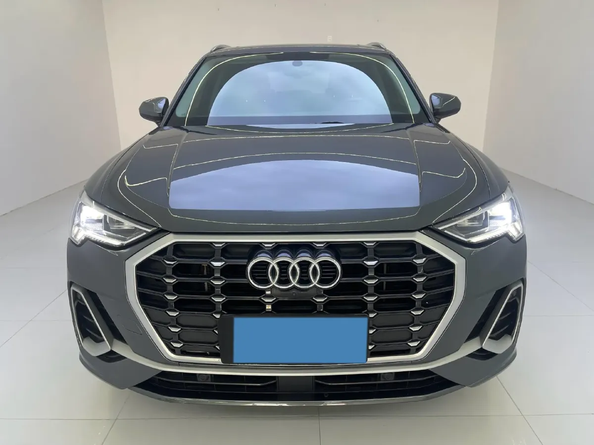 2023 Audi Q3 1.4T 150HP L4 7DCT,autocango,china used car exporter,china ev exporter,chinese used car exporter,chinese used ev exporter