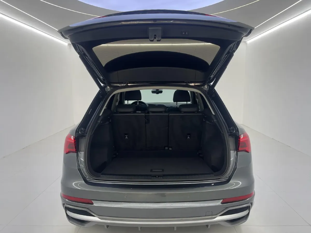 2023 Audi Q3 1.4T 150HP L4 7DCT,autocango,china used car exporter,china ev exporter,chinese used car exporter,chinese used ev exporter