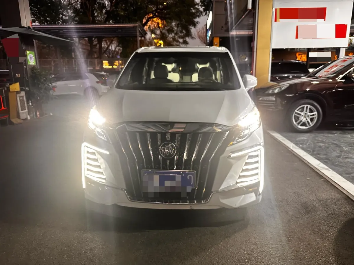 2021 Buick GL8 2.0T 237HP L4 9AT,autocango,china used car exporter,china ev exporter,chinese used car exporter,chinese used ev exporter