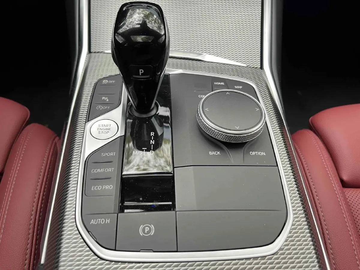 2022 BMW 3 Series 2.0T 258HP L4 8AT,autocango,china used car exporter,china ev exporter,chinese used car exporter,chinese used ev exporter