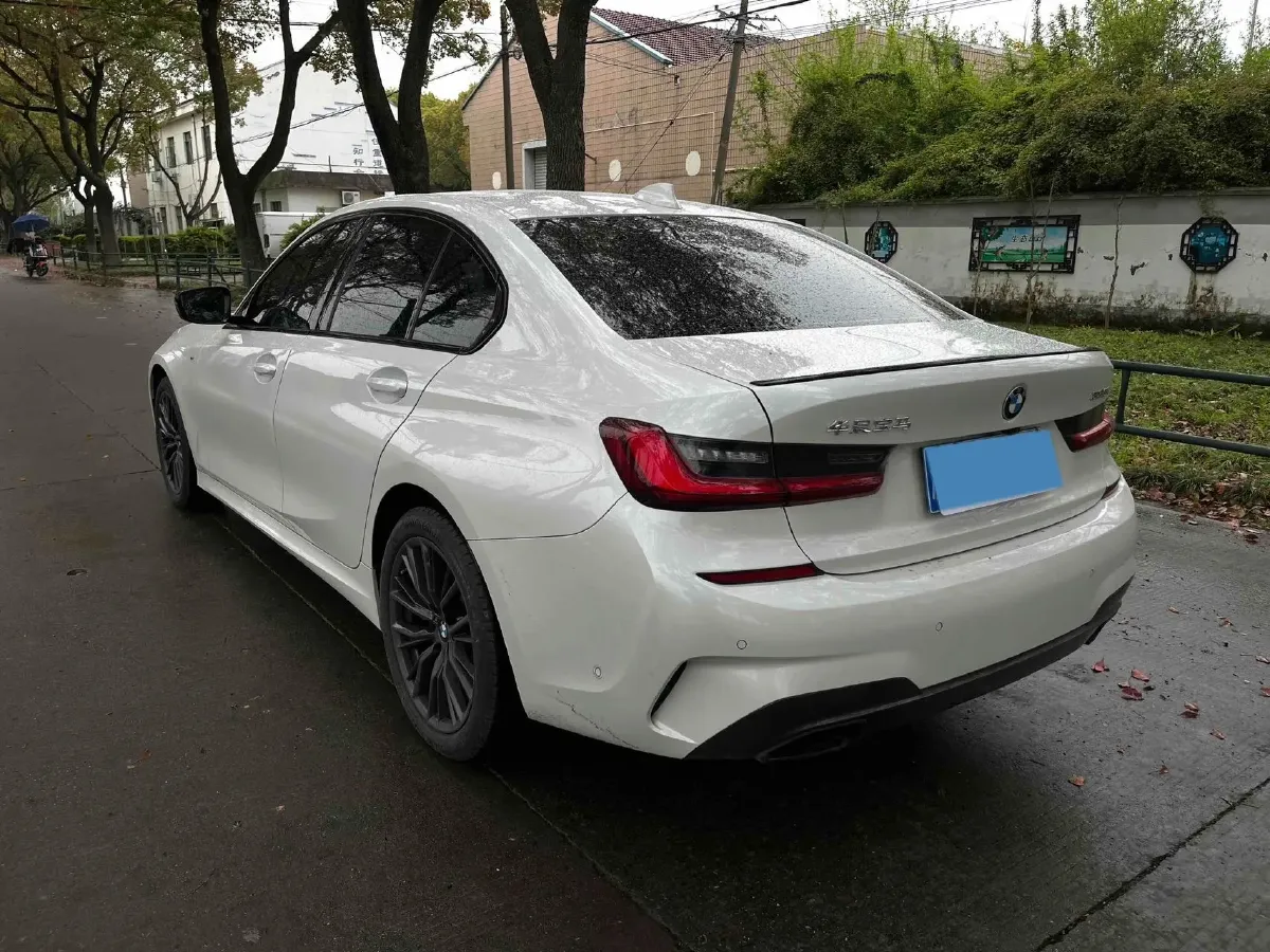 2022 BMW 3 Series 2.0T 258HP L4 8AT,autocango,china used car exporter,china ev exporter,chinese used car exporter,chinese used ev exporter
