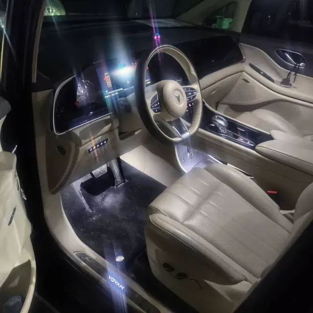 2022 Voyah Dream 1.5T 136HP L4 PHEV 25.57KWH,autocango,china used car exporter,china ev exporter,chinese used car exporter,chinese used ev exporter