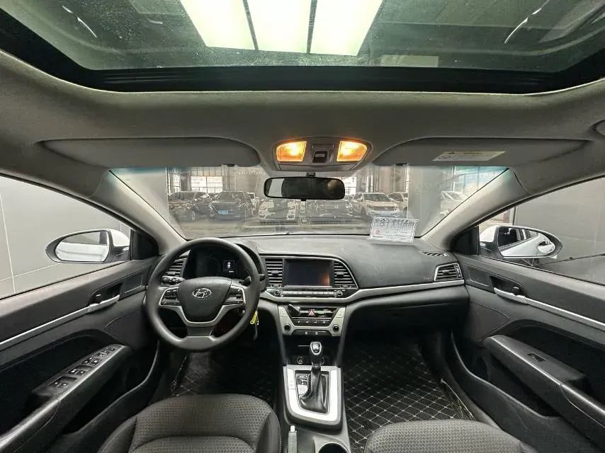 2016 Hyundai Elantra 1.6L 130HP L4 6AT,autocango,china used car exporter,china ev exporter,chinese used car exporter,chinese used ev exporter