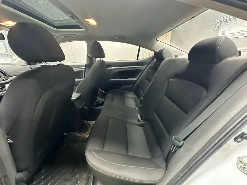 2016 Hyundai Elantra 1.6L 130HP L4 6AT,autocango,china used car exporter,china ev exporter,chinese used car exporter,chinese used ev exporter