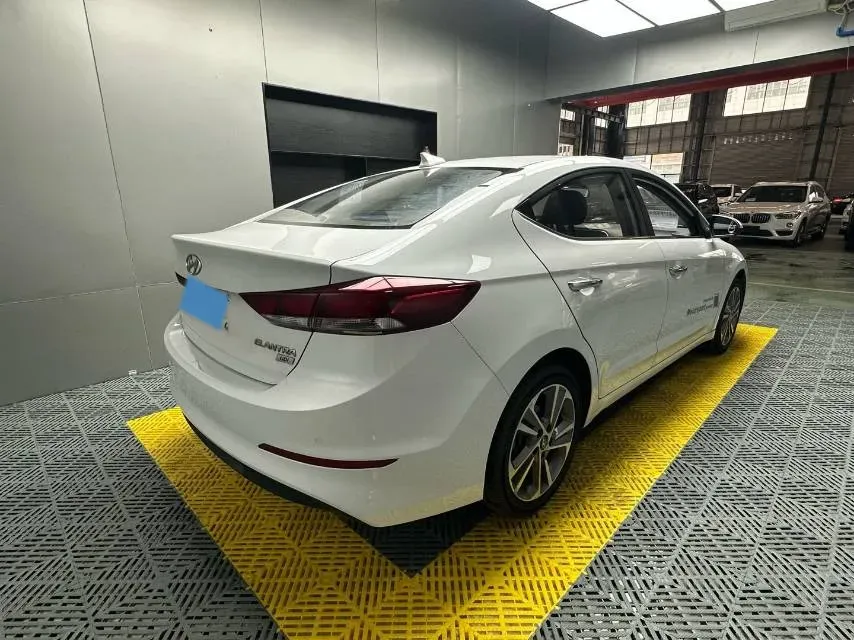 2016 Hyundai Elantra 1.6L 130HP L4 6AT,autocango,china used car exporter,china ev exporter,chinese used car exporter,chinese used ev exporter