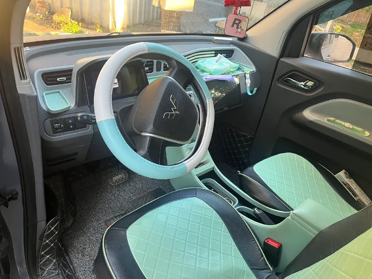 2021 BaoJun 510 1.5L 99HP L4 CVT,autocango,china used car exporter,china ev exporter,chinese used car exporter,chinese used ev exporter