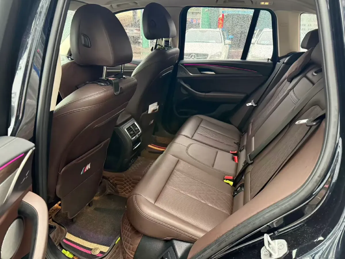 2022 BMW X3 2.0T 252HP L4 8AT,autocango,china used car exporter,china ev exporter,chinese used car exporter,chinese used ev exporter