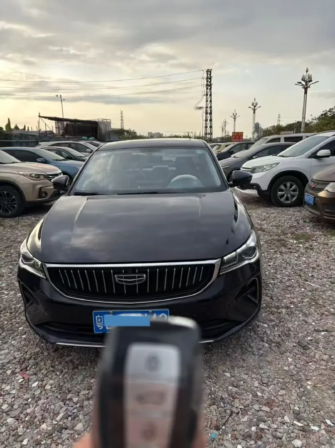 2022 Geely Emgrand 1.5L 114HP L4 CVT,autocango,china used car exporter,china ev exporter,chinese used car exporter,chinese used ev exporter