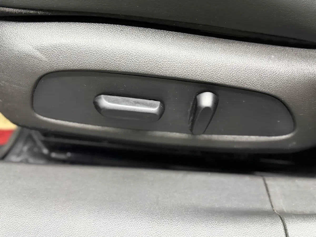 2021 Buick Larcosse 2.0T 237HP L4 9AT,autocango,china used car exporter,china ev exporter,chinese used car exporter,chinese used ev exporter