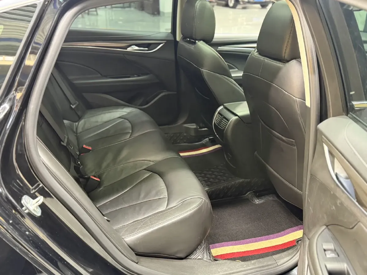 2021 Buick Larcosse 2.0T 237HP L4 9AT,autocango,china used car exporter,china ev exporter,chinese used car exporter,chinese used ev exporter