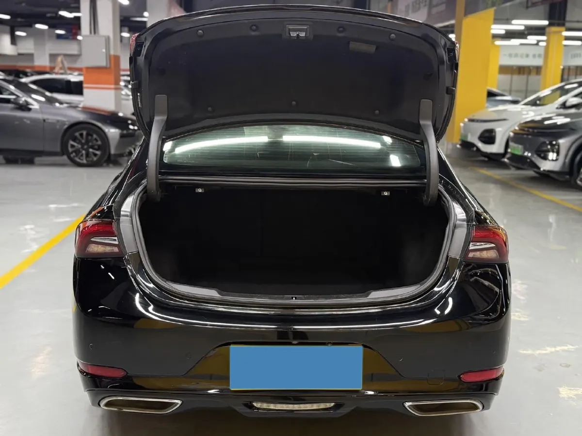 2021 Buick Larcosse 2.0T 237HP L4 9AT,autocango,china used car exporter,china ev exporter,chinese used car exporter,chinese used ev exporter