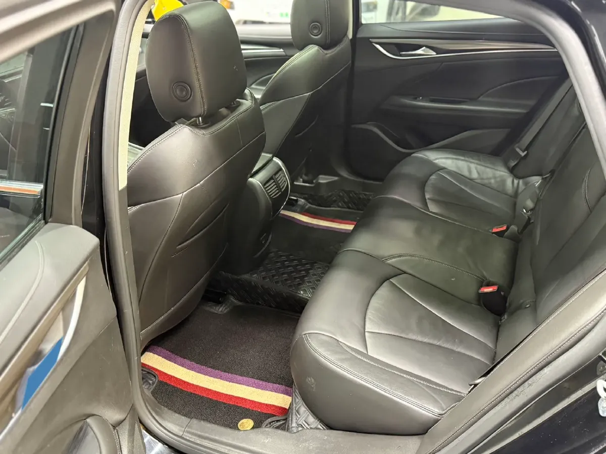 2021 Buick Larcosse 2.0T 237HP L4 9AT,autocango,china used car exporter,china ev exporter,chinese used car exporter,chinese used ev exporter