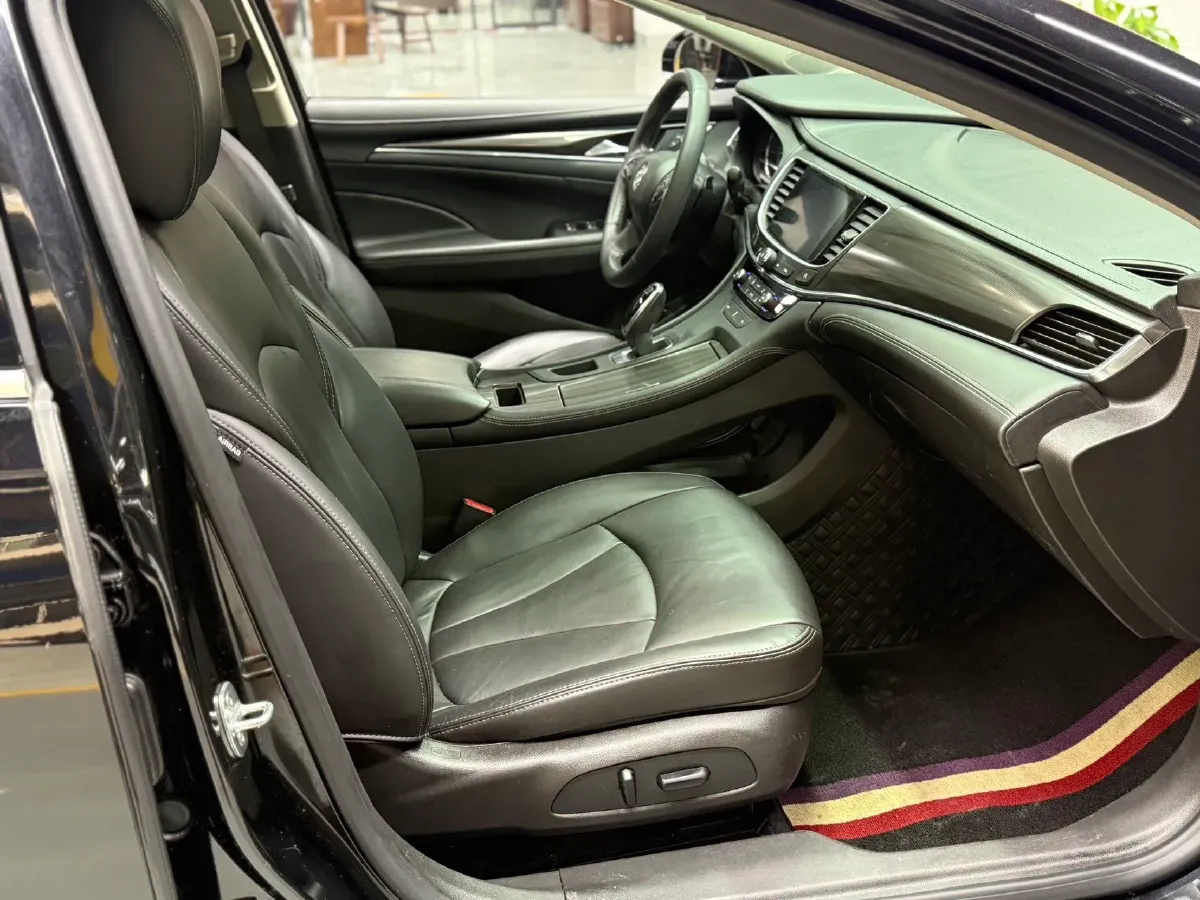 2021 Buick Larcosse 2.0T 237HP L4 9AT,autocango,china used car exporter,china ev exporter,chinese used car exporter,chinese used ev exporter