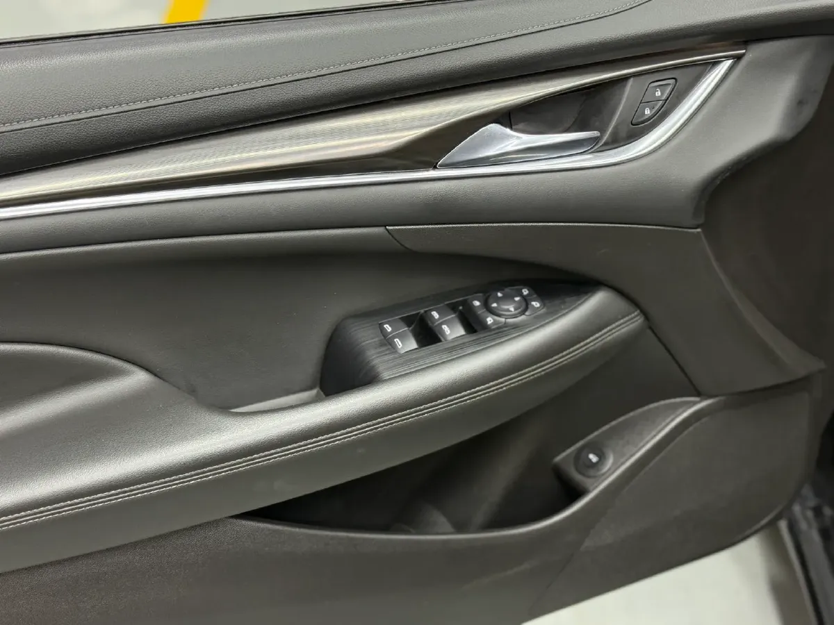 2021 Buick Larcosse 2.0T 237HP L4 9AT,autocango,china used car exporter,china ev exporter,chinese used car exporter,chinese used ev exporter