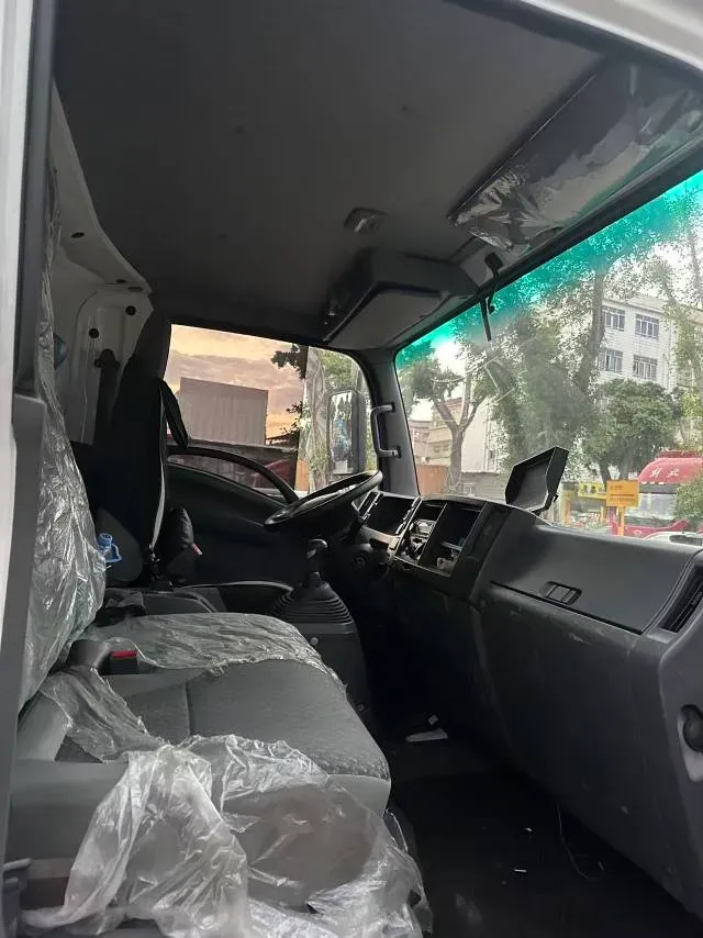 2025 Isuzu Light Truck 5MT,autocango,china used car exporter,china ev exporter,chinese used car exporter,chinese used ev exporter