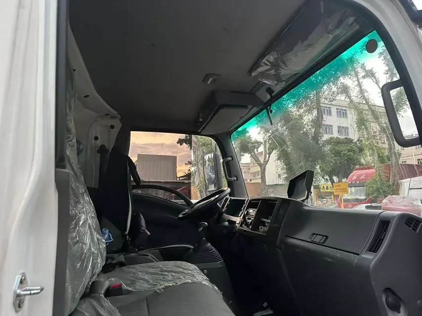 2025 Isuzu Light Truck 5MT,autocango,china used car exporter,china ev exporter,chinese used car exporter,chinese used ev exporter