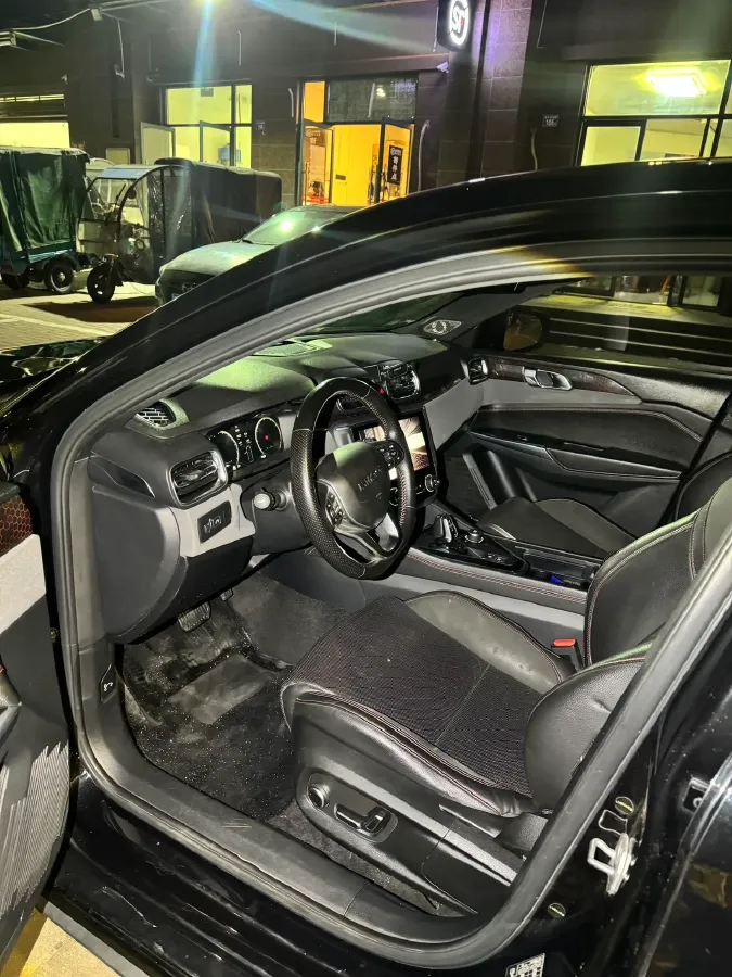 2019 LYNK&CO 01 2.0T 190HP L4 6AT,autocango,china used car exporter,china ev exporter,chinese used car exporter,chinese used ev exporter