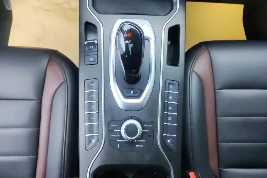 2021 WEY VV5 1.5T 171HP L4 7DCT,autocango,china used car exporter,china ev exporter,chinese used car exporter,chinese used ev exporter