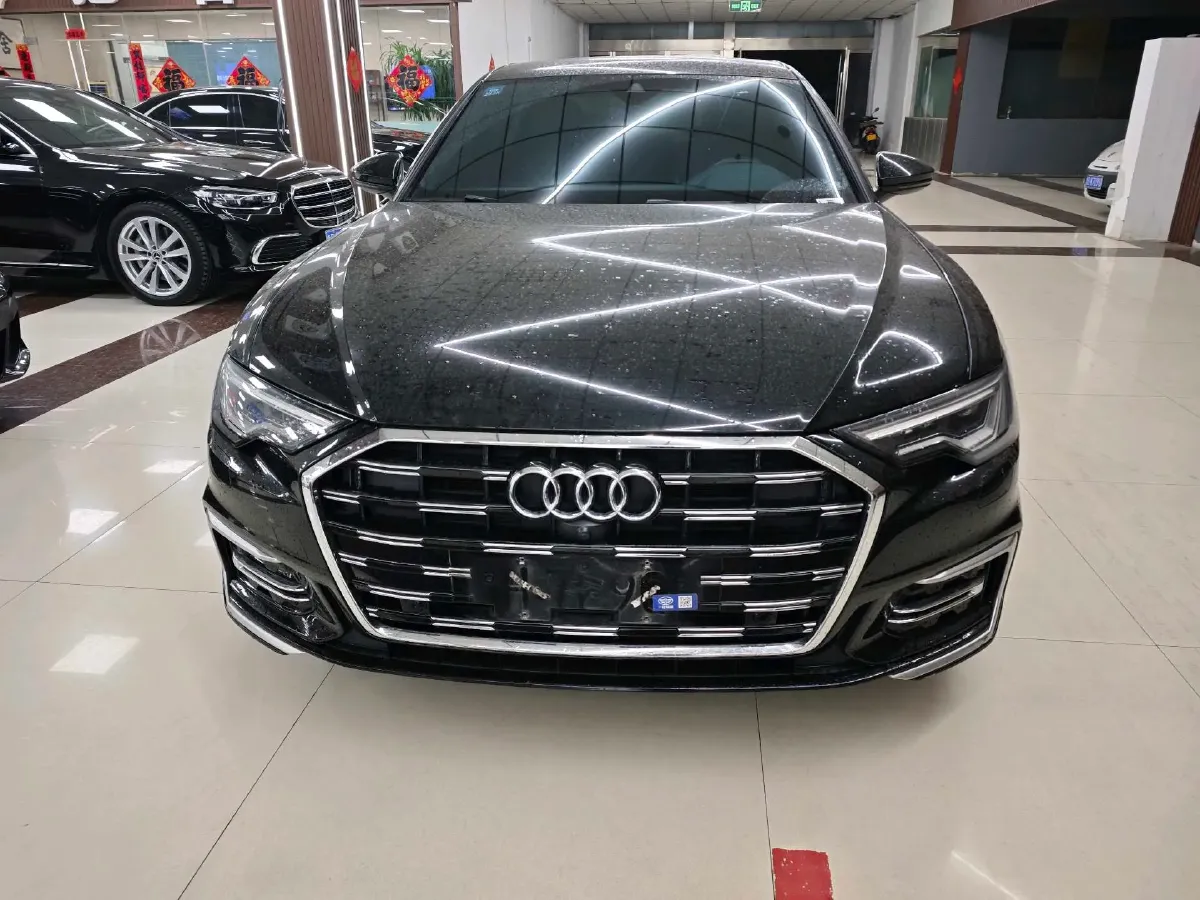 2024 Audi A6L 2.0T 245HP L4 7DCT,autocango,china used car exporter,china ev exporter,chinese used car exporter,chinese used ev exporter
