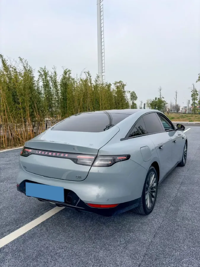 2024 Leapmotor C01 BEV 62.8KWH,autocango,china used car exporter,china ev exporter,chinese used car exporter,chinese used ev exporter
