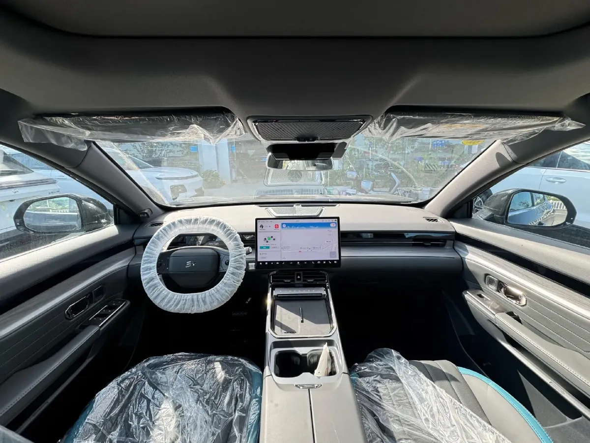 2024 Jetour ShanHai L6 1.5T 156HP L4 1DHT PHEV 19.43KWH,autocango,china used car exporter,china ev exporter,chinese used car exporter,chinese used ev exporter