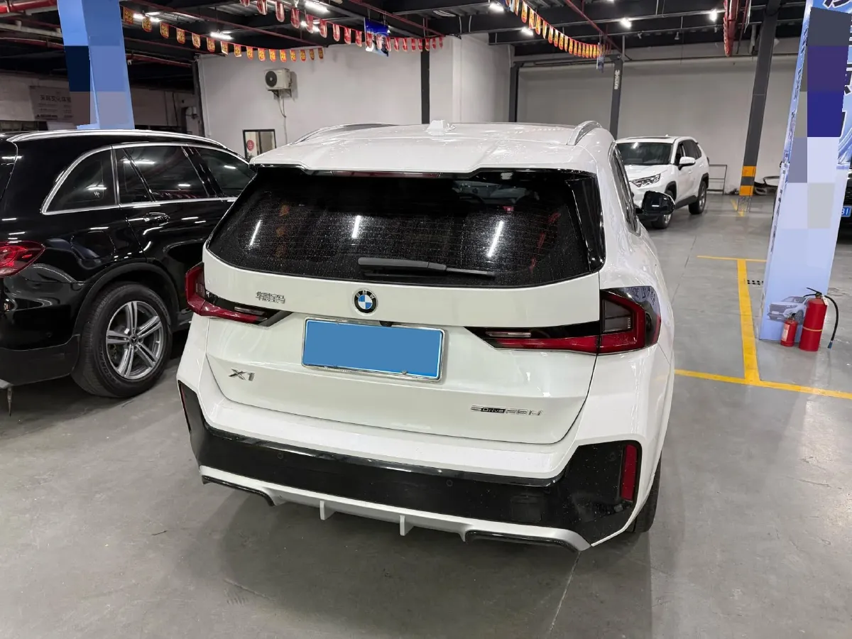 2024 BMW X1 2.0T 204HP L4 7DCT,autocango,china used car exporter,china ev exporter,chinese used car exporter,chinese used ev exporter