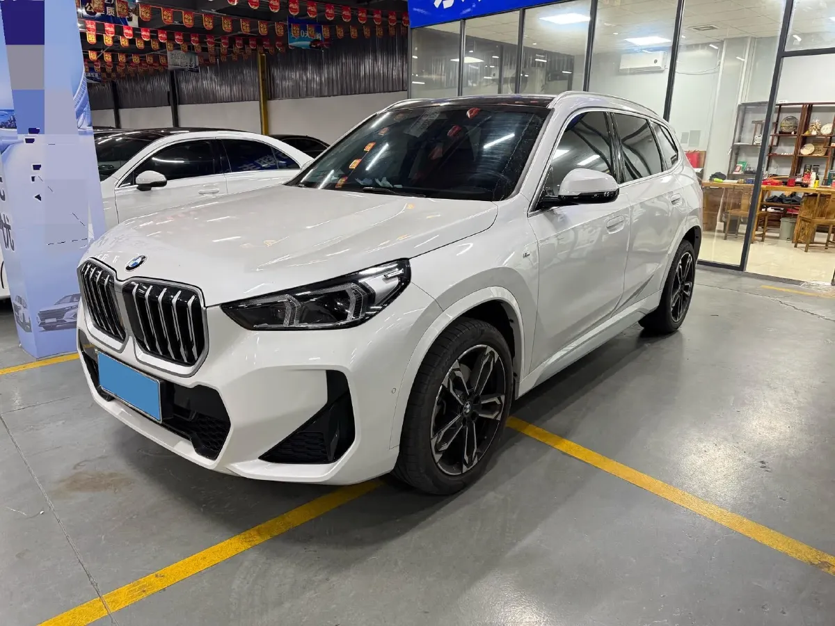 2024 BMW X1 2.0T 204HP L4 7DCT,autocango,china used car exporter,china ev exporter,chinese used car exporter,chinese used ev exporter