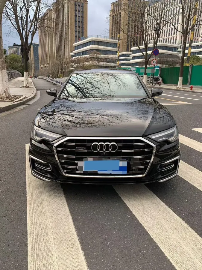 2023 Audi A6L 3.0T 340HP V6 7DCT,autocango,china used car exporter,china ev exporter,chinese used car exporter,chinese used ev exporter