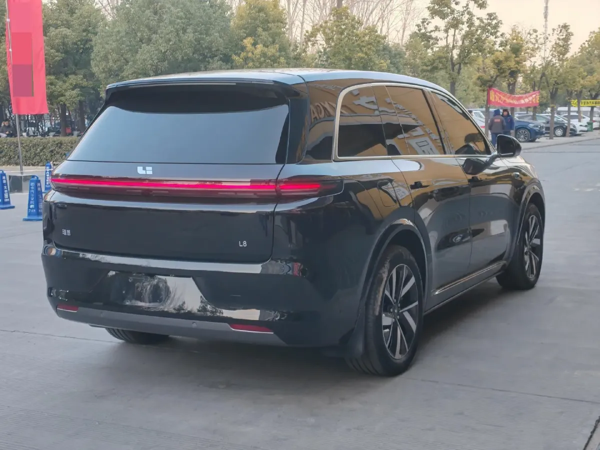 2023 Li L8 Range Extended 154HP REEV 40.9KWH,autocango,china used car exporter,china ev exporter,chinese used car exporter,chinese used ev exporter