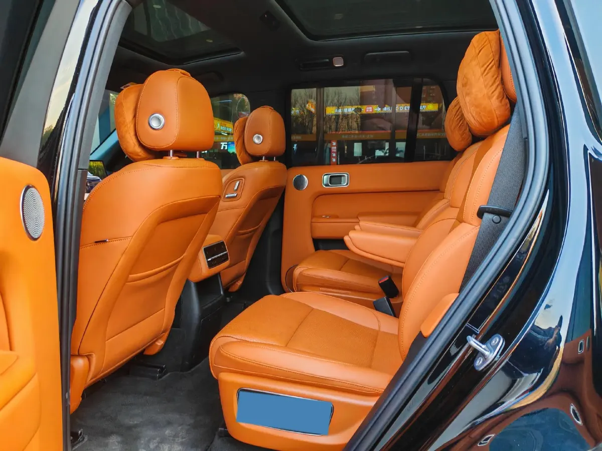 2023 Li L8 Range Extended 154HP REEV 40.9KWH,autocango,china used car exporter,china ev exporter,chinese used car exporter,chinese used ev exporter